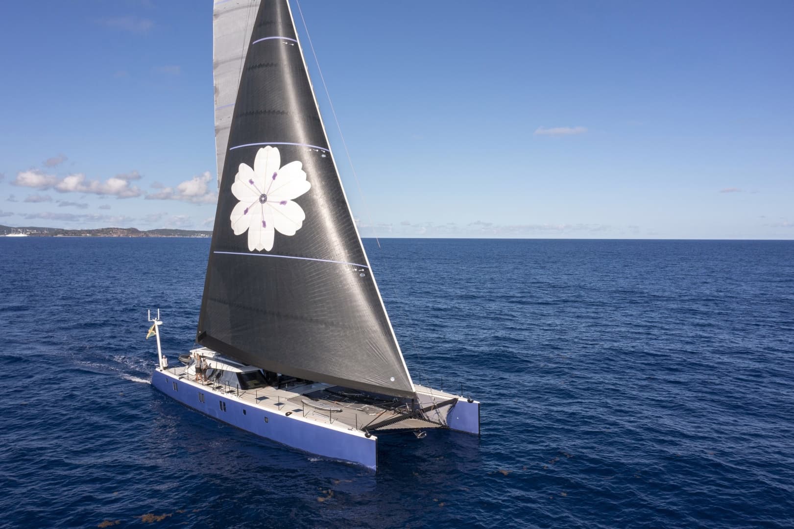 2010 Gunboat photo 2