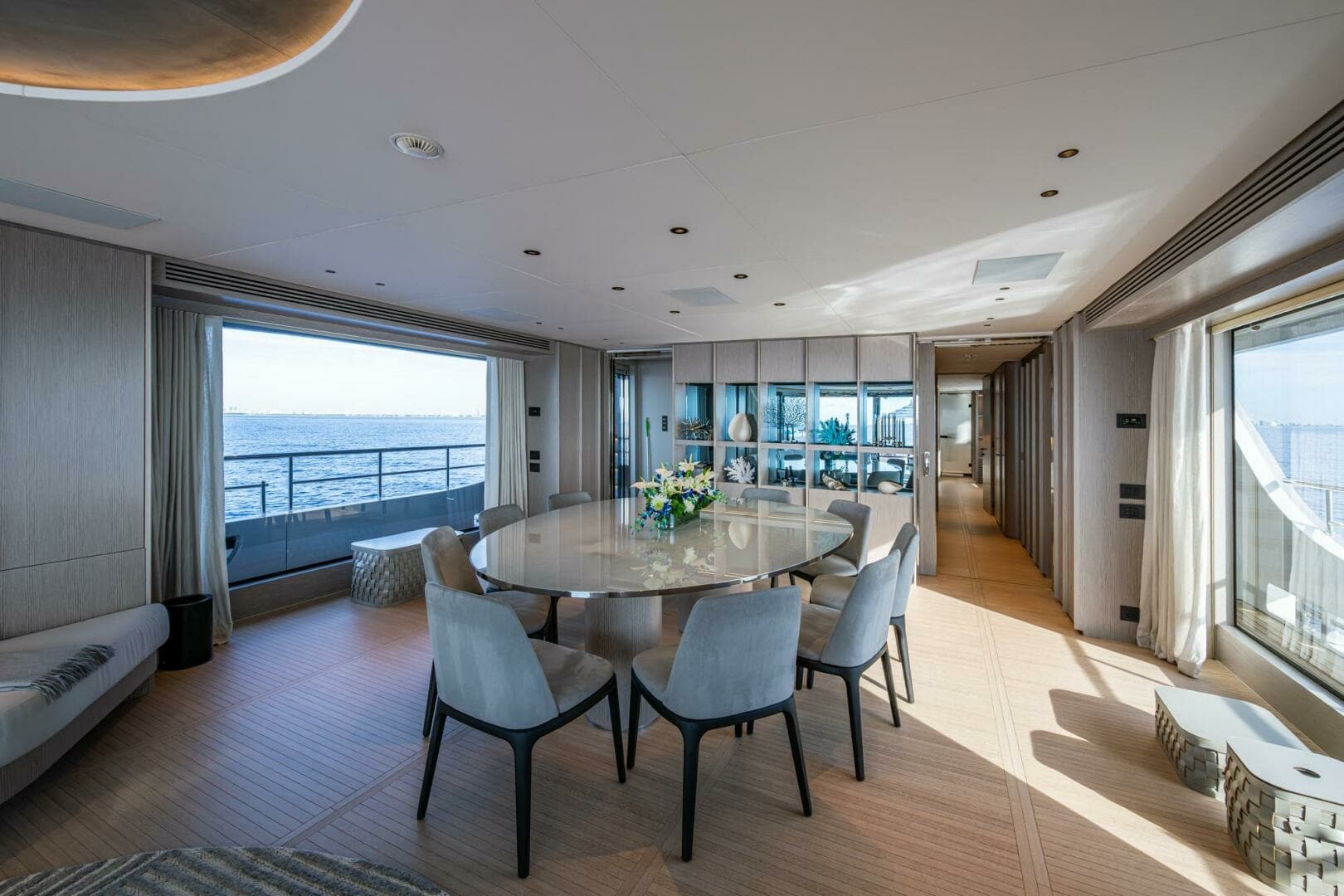 2023 Benetti 34M OASIS photo 29