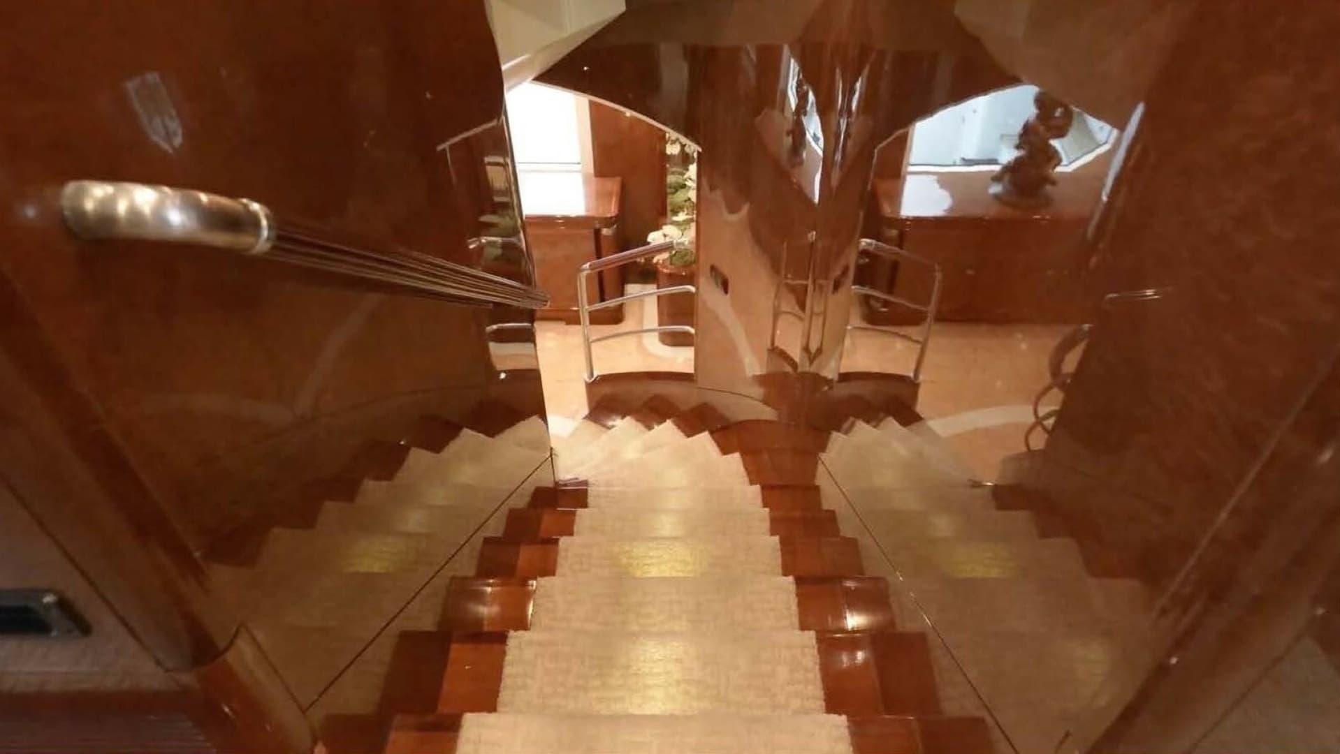 2004 Benetti 145 Vision photo 21