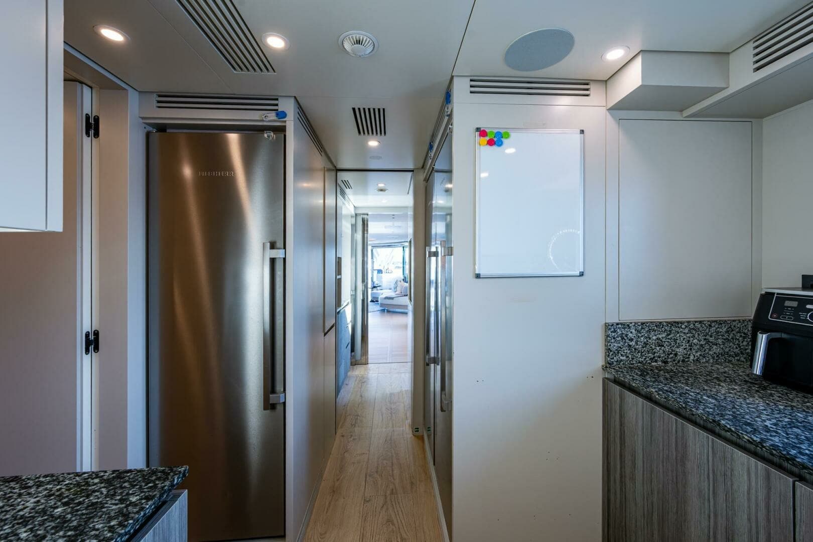 2023 Benetti 34M OASIS photo 41