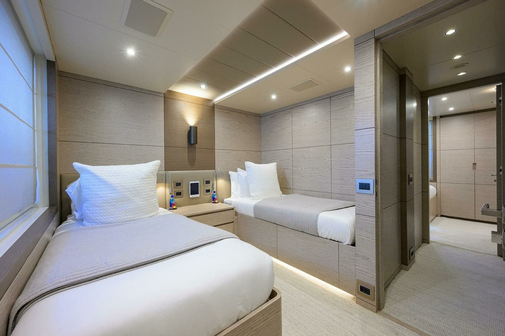 2016 Benetti 132 Classic Supreme photo 27