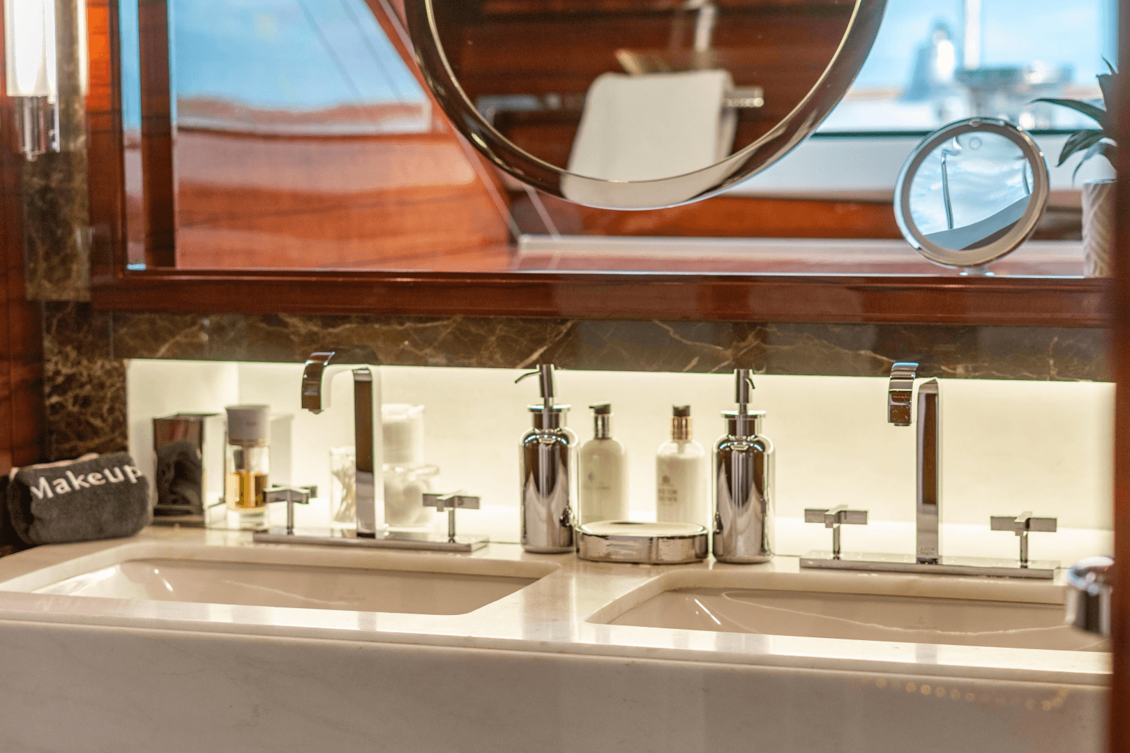 2011 Benetti Classic 121 photo 33