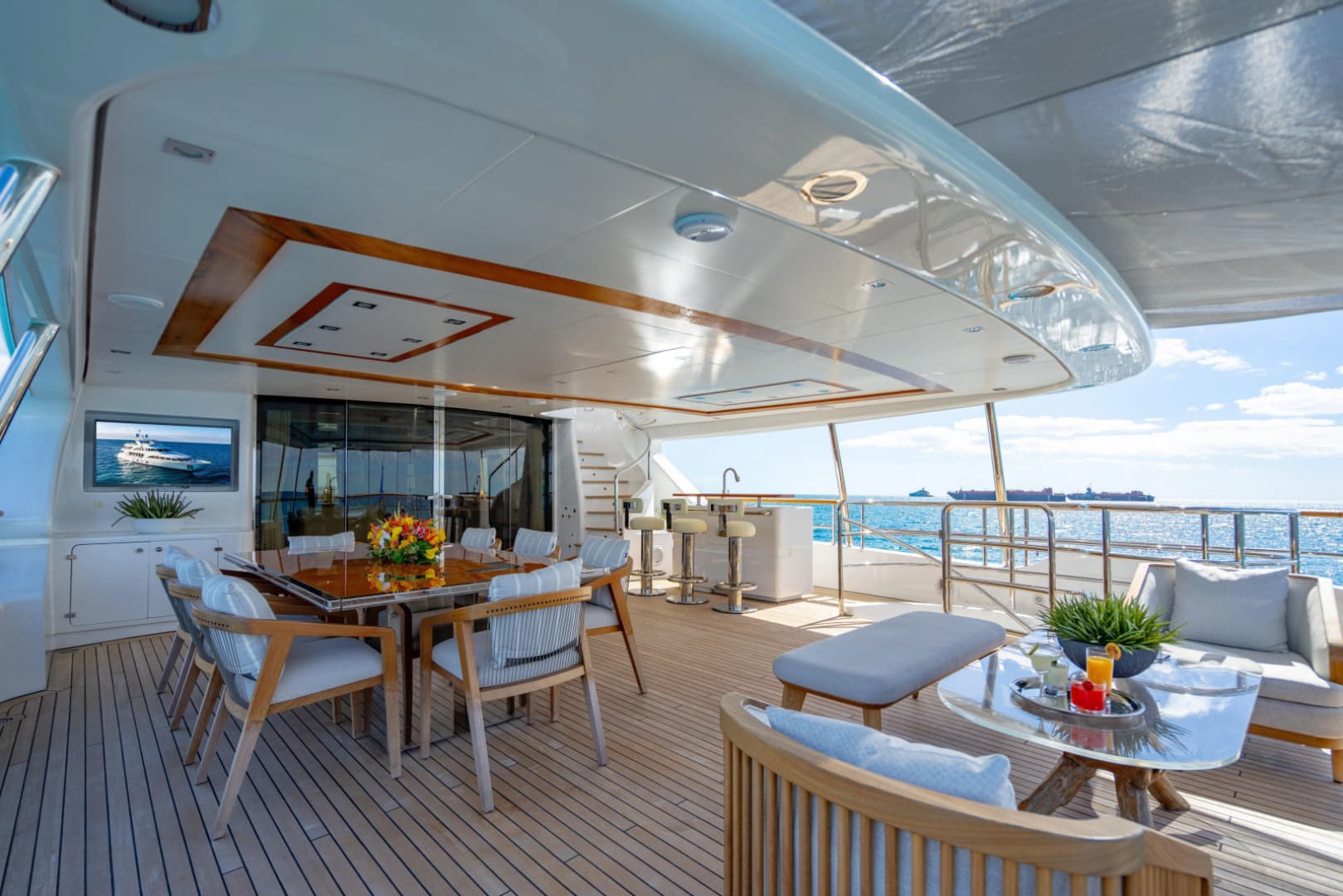 2011 Benetti Classic 121 photo 61
