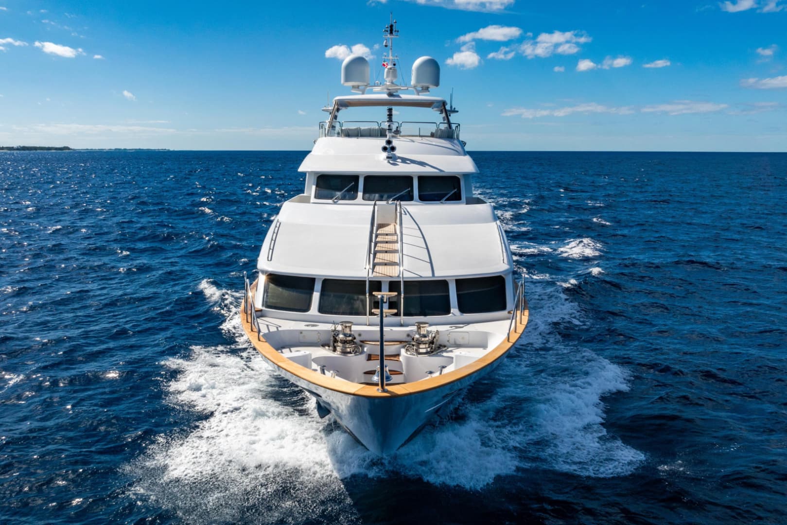 2011 Benetti Classic 121 photo 4