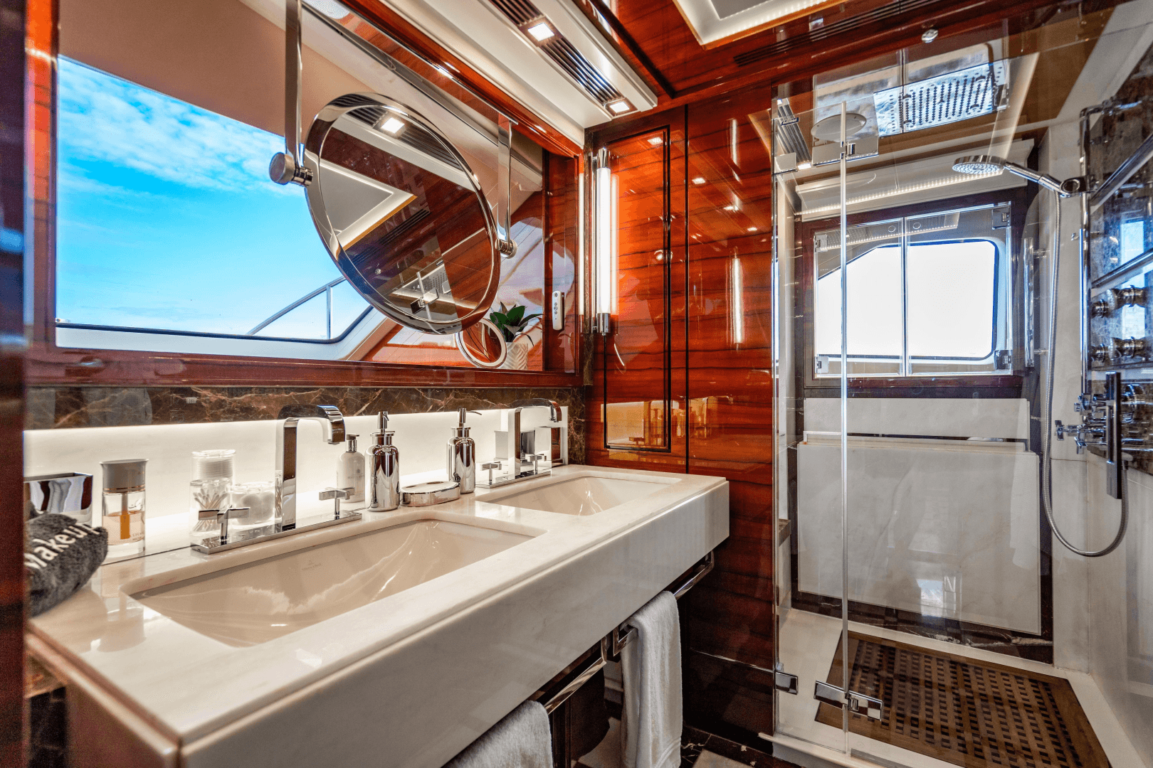 2011 Benetti Classic 121 photo 32