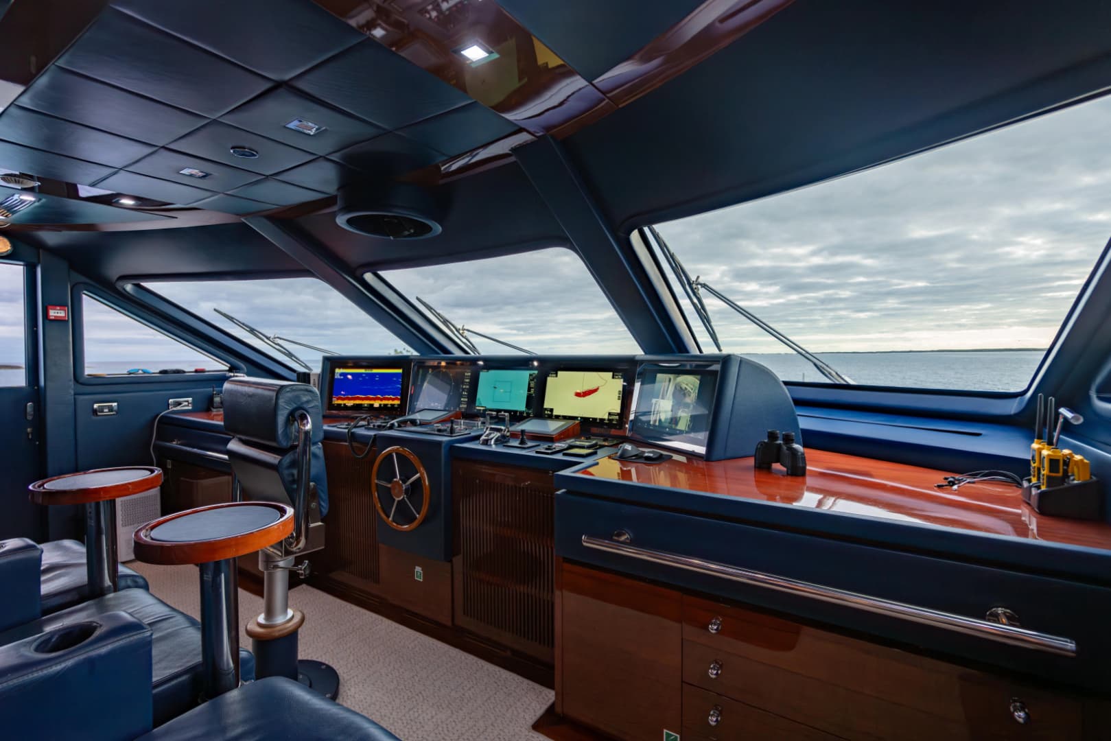 2011 Benetti Classic 121 photo 76