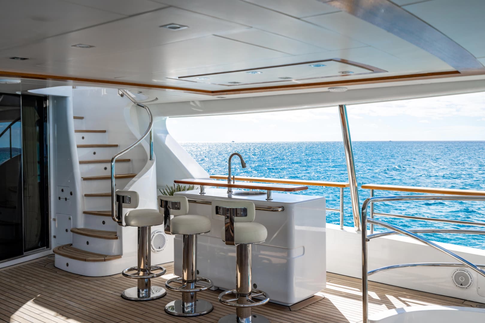 2011 Benetti Classic 121 photo 66