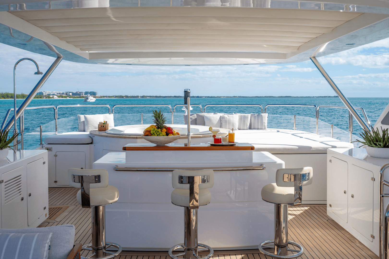 2011 Benetti Classic 121 photo 92