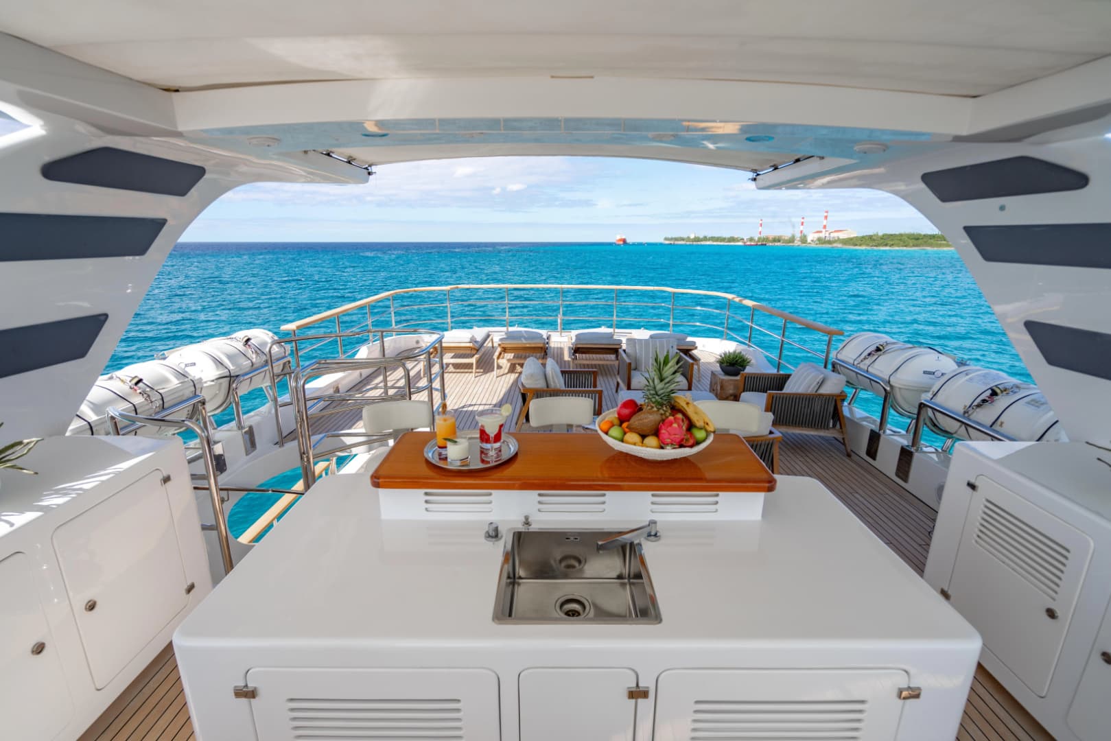 2011 Benetti Classic 121 photo 94
