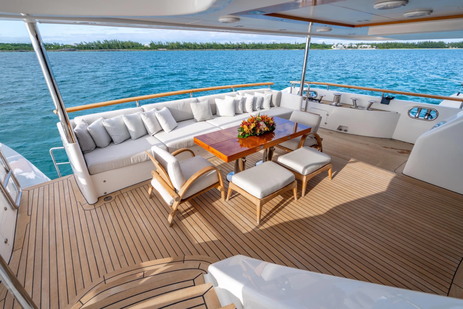 2011 Benetti Classic 121 photo 5