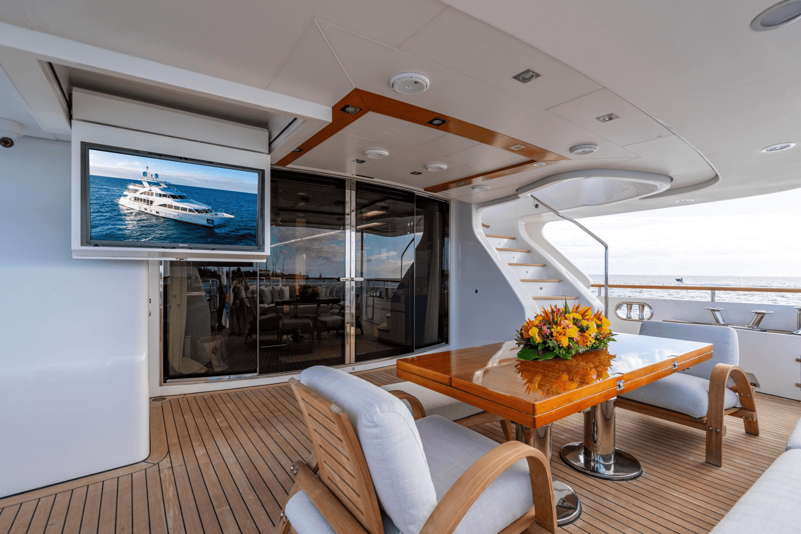 2011 Benetti Classic 121 photo 9