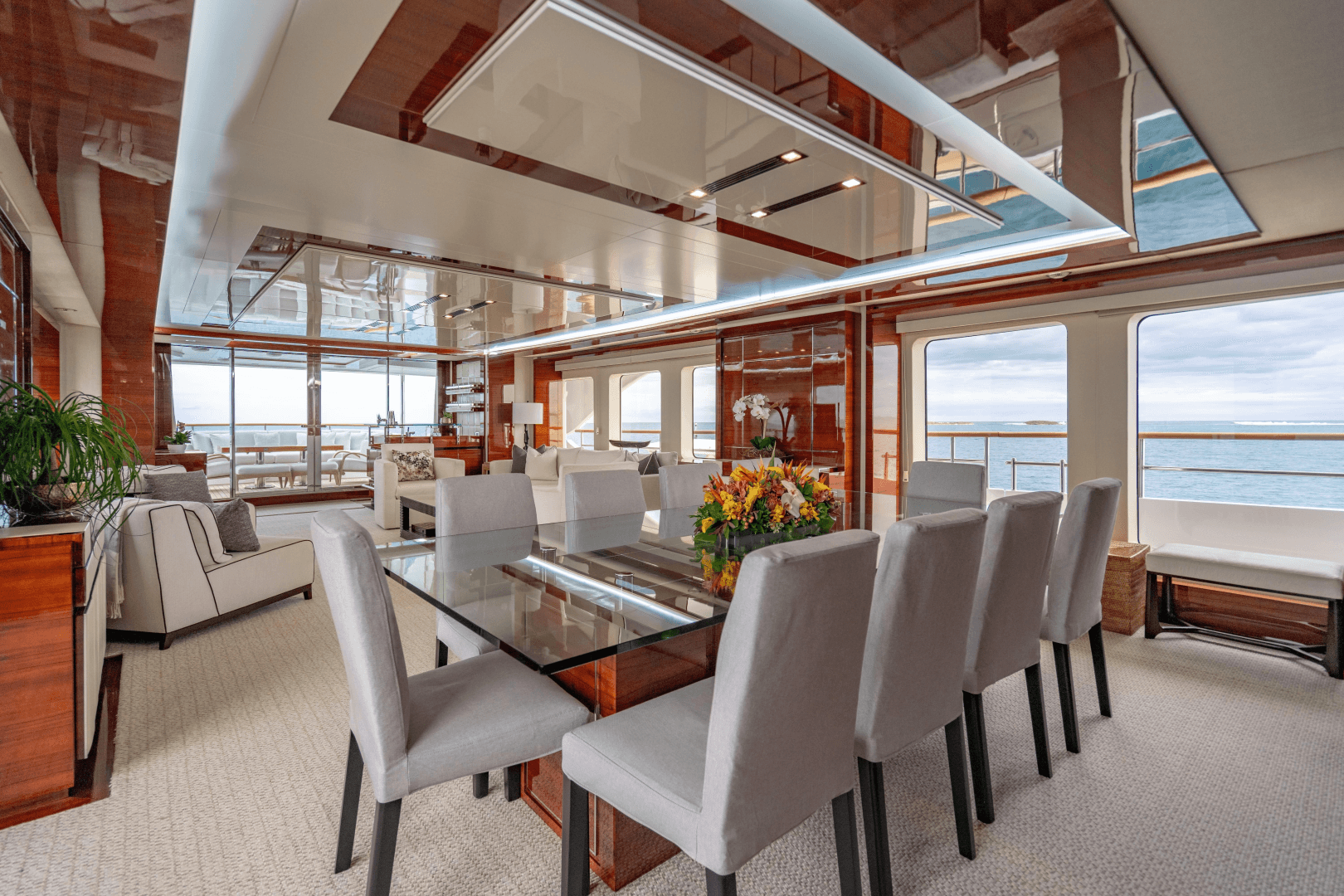 2011 Benetti Classic 121 photo 16