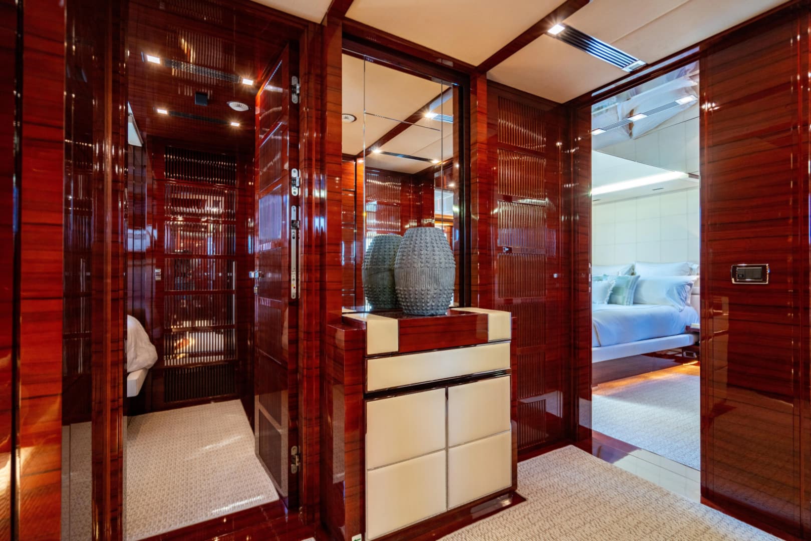 2011 Benetti Classic 121 photo 38