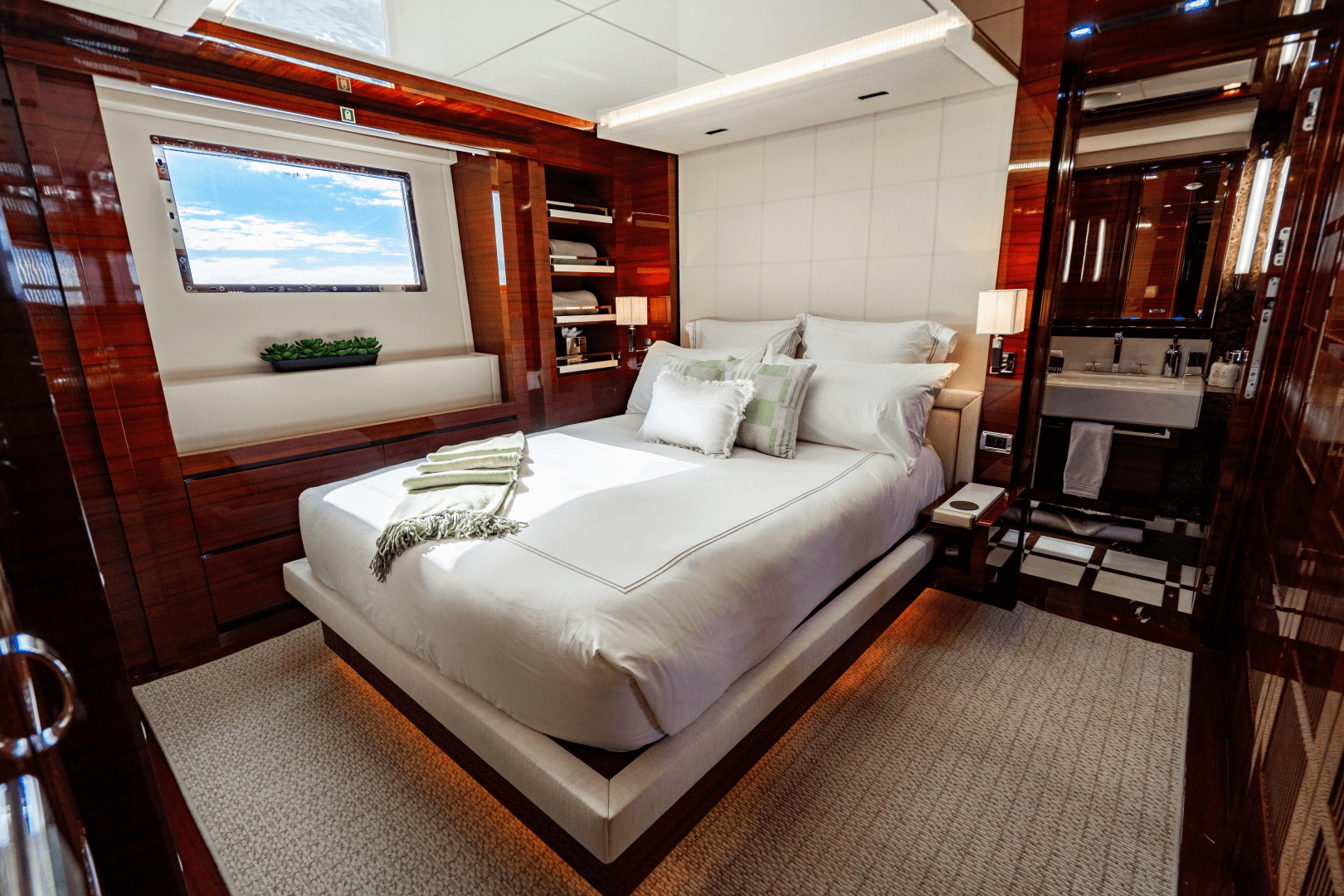 2011 Benetti Classic 121 photo 39