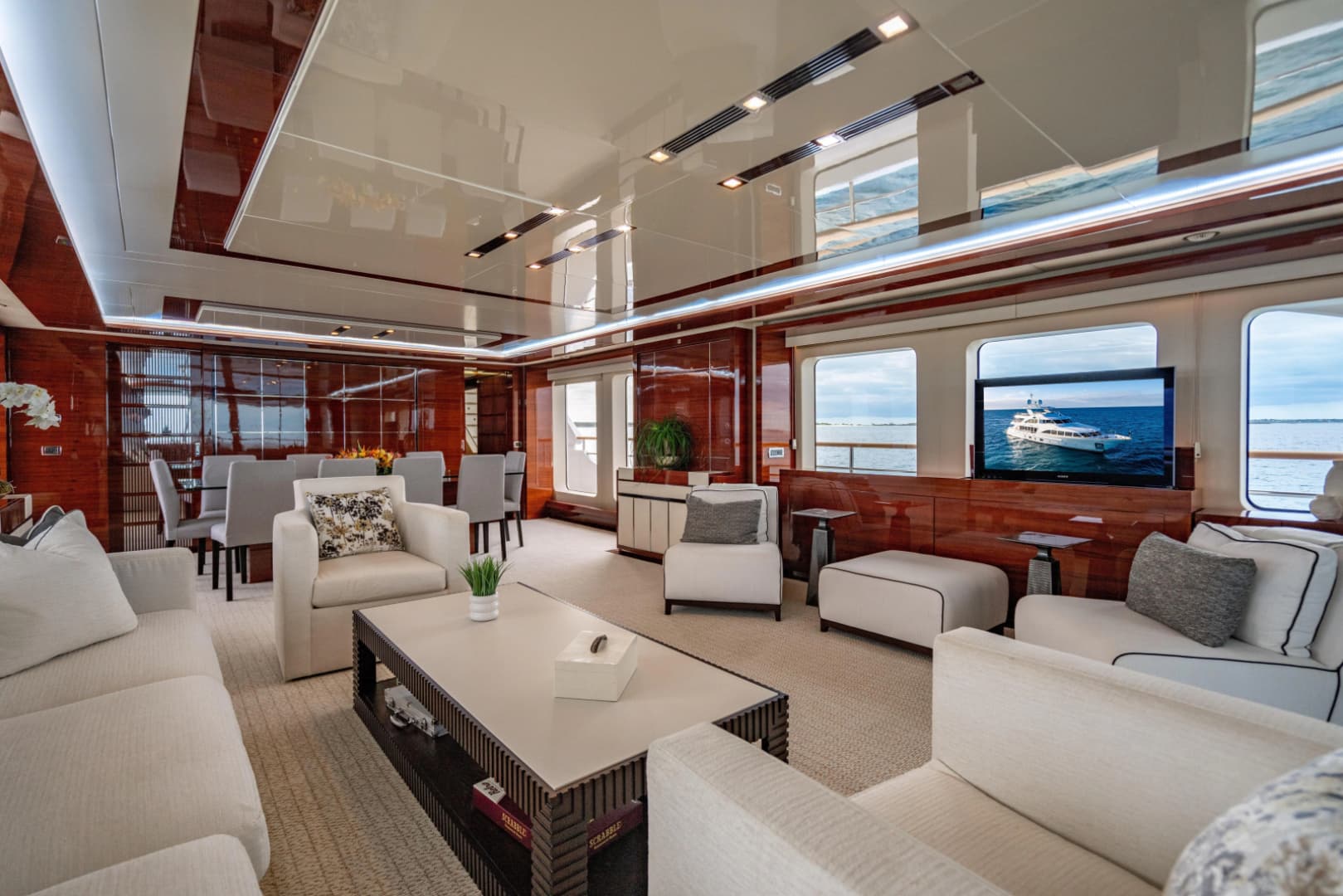 2011 Benetti Classic 121 photo 12