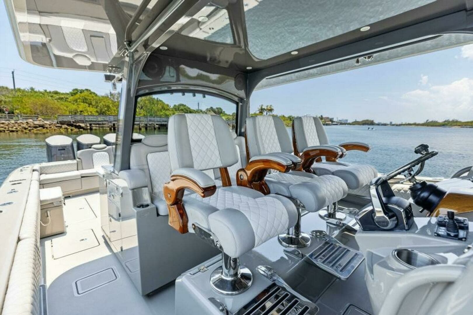 2023 HCB 53 Suenos photo 12