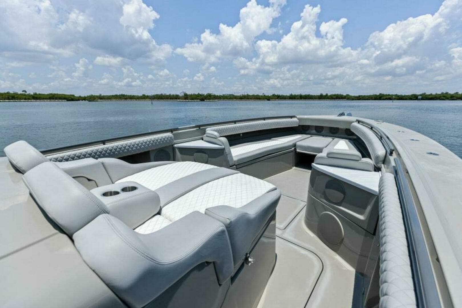 2023 HCB 53 Suenos photo 18