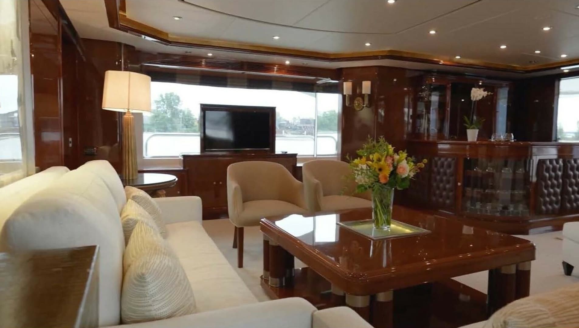 2004 Benetti 145 Vision photo 14