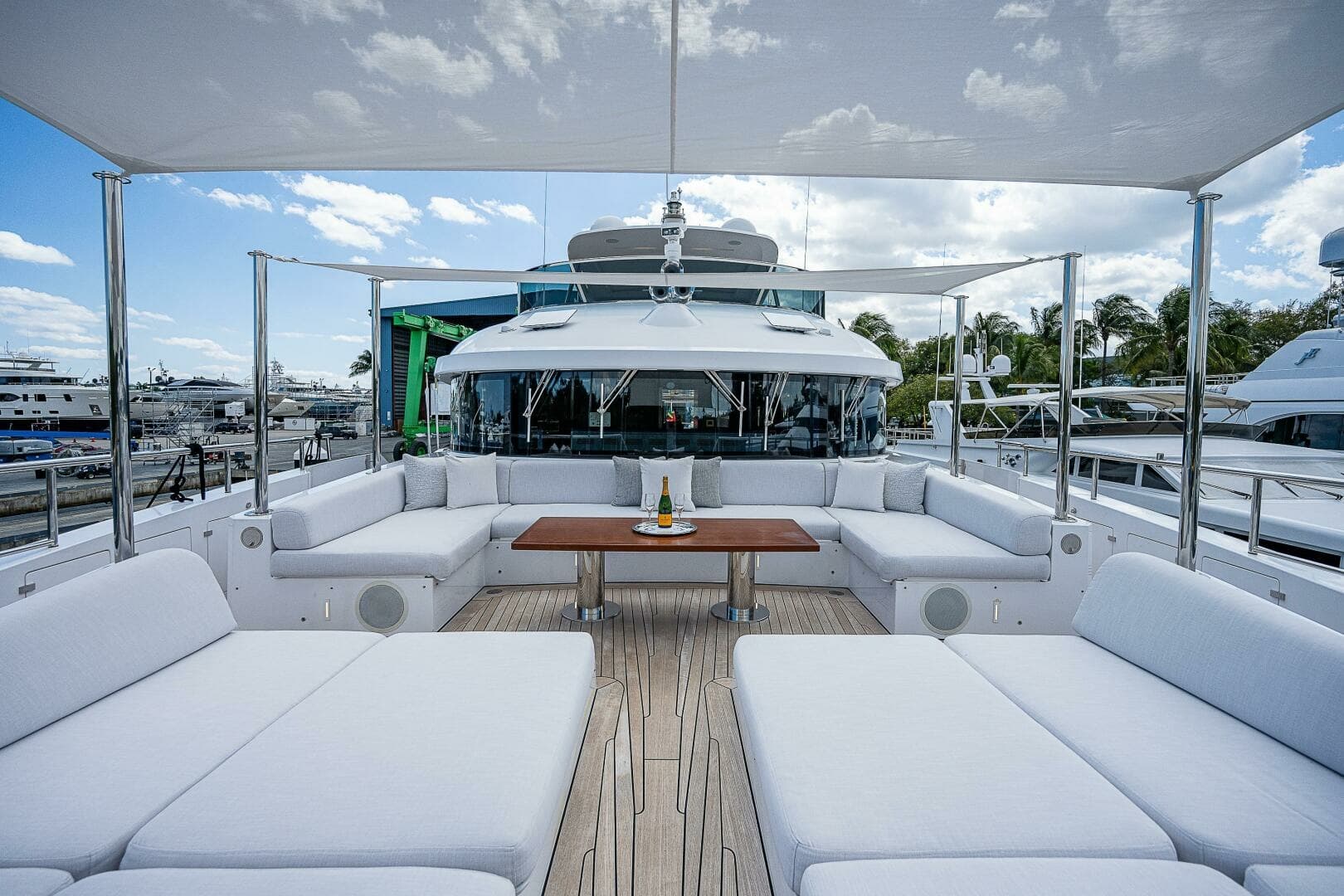 2016 Benetti 132 Classic Supreme photo 38