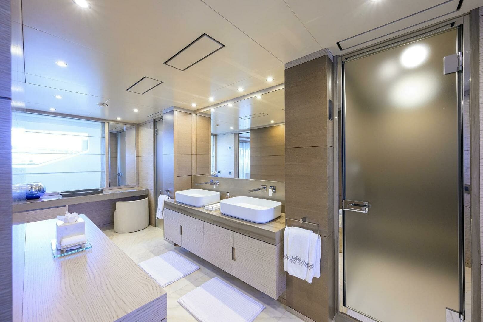 2016 Benetti 132 Classic Supreme photo 16
