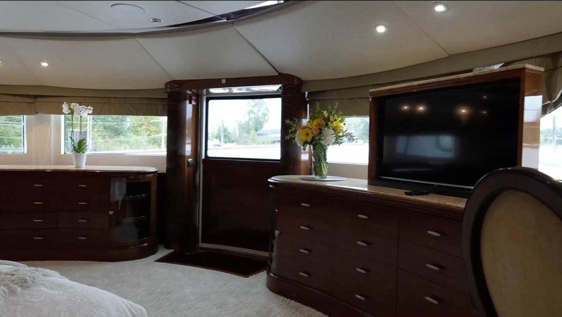2004 Benetti 145 Vision photo 30