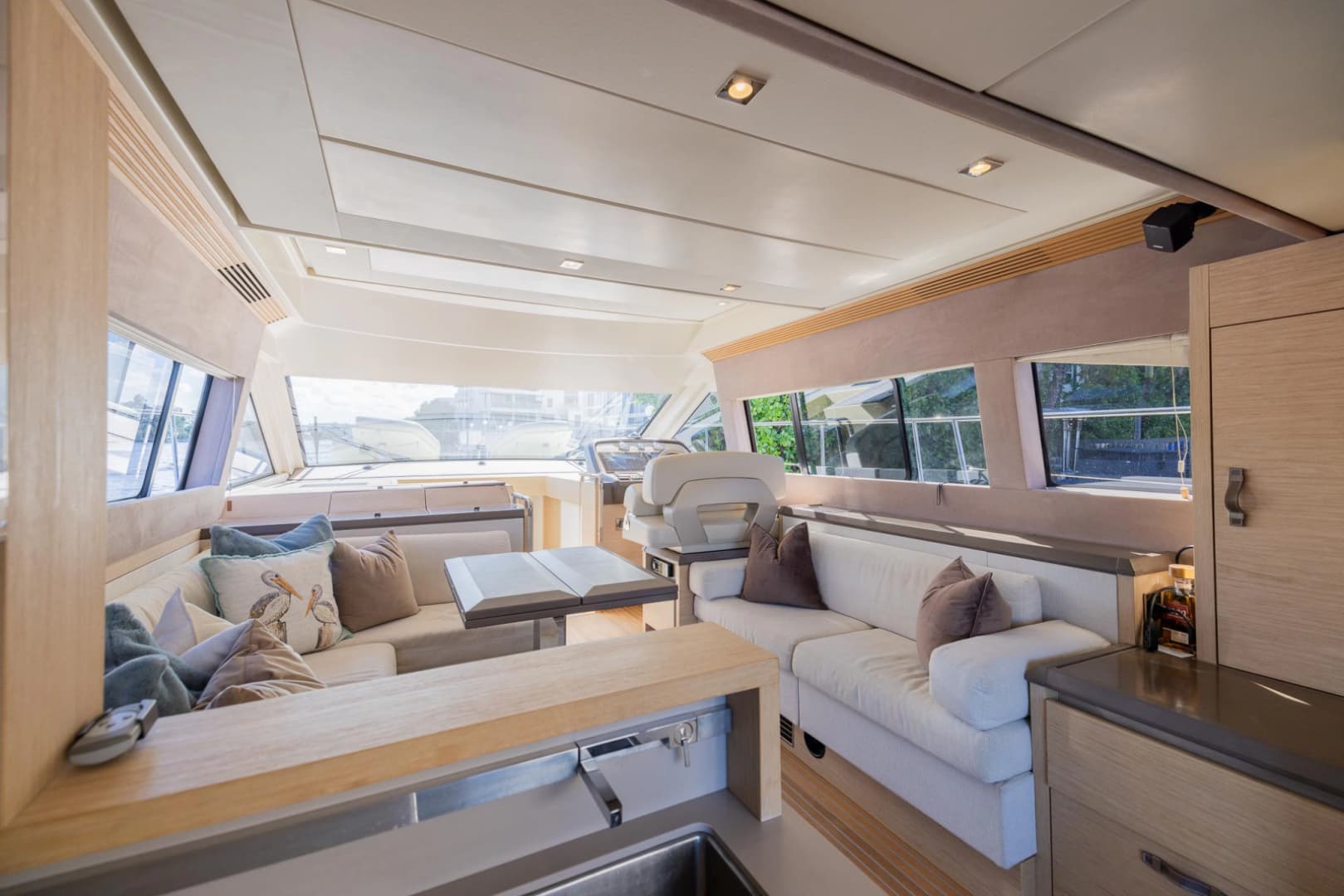 2016 Beneteau Monte Carlo 5 photo 18