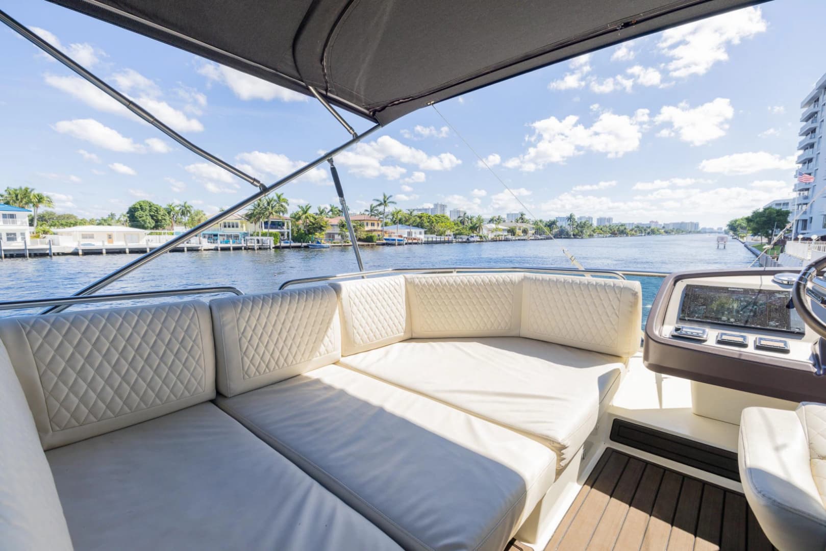 2016 Beneteau Monte Carlo 5 photo 15