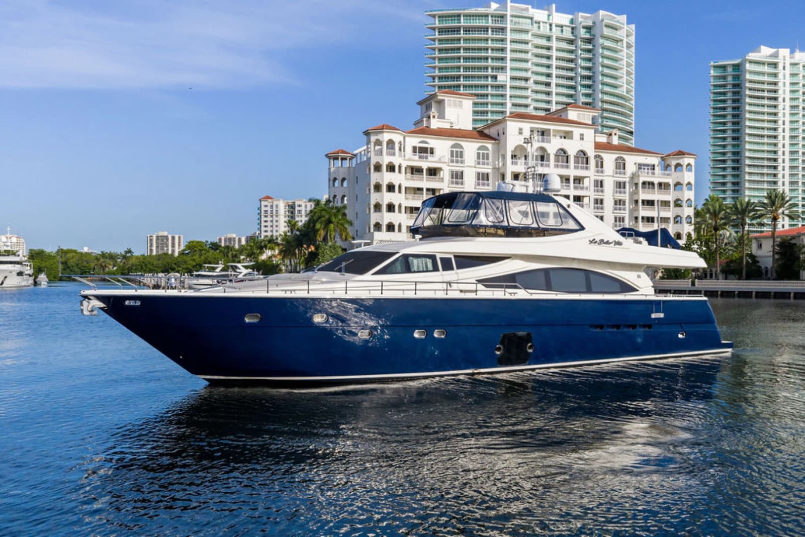 2006 Ferretti Yachts 830 photo 5