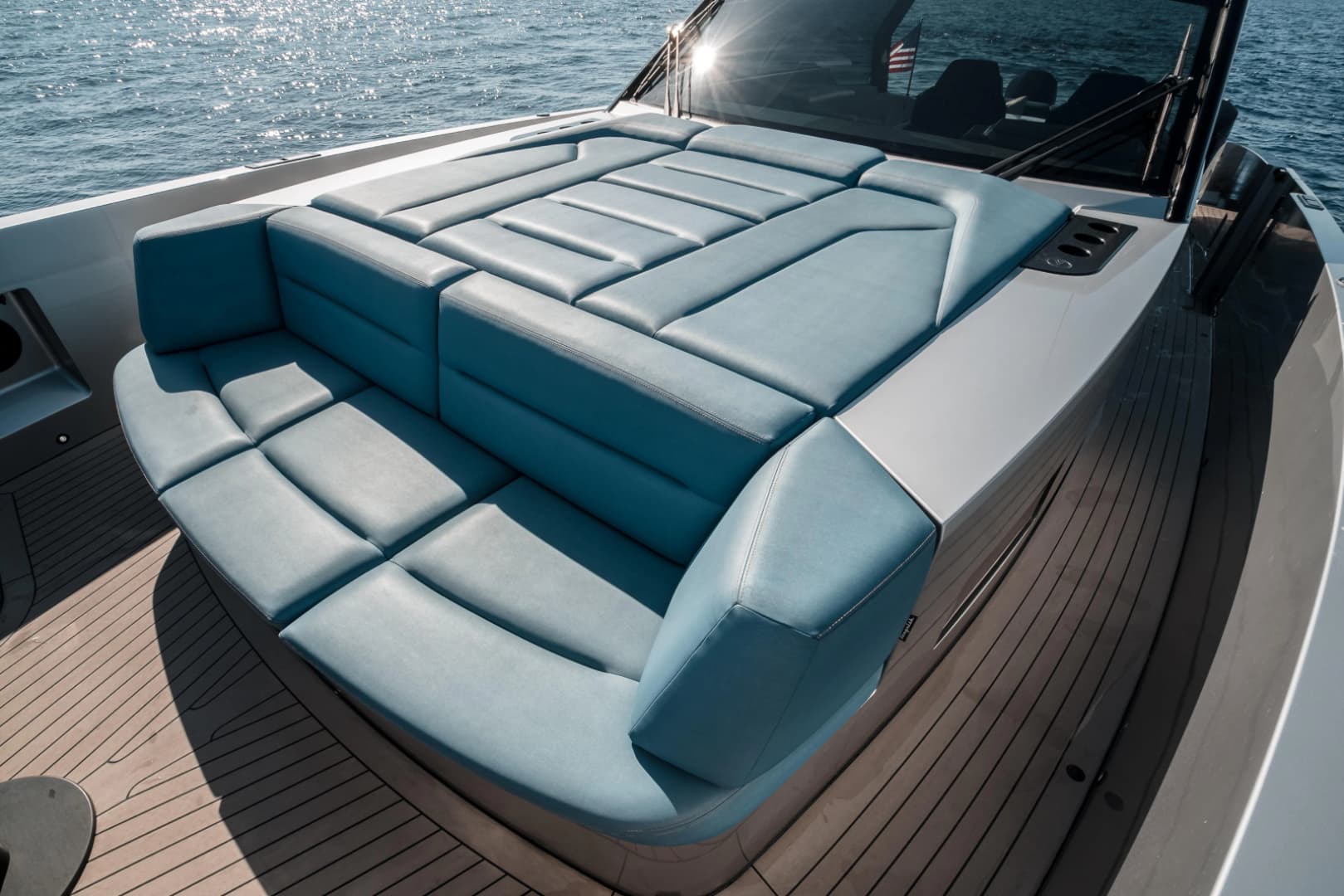 2023 Vanquish Yachts VQ45 Veloce Hardtop photo 25