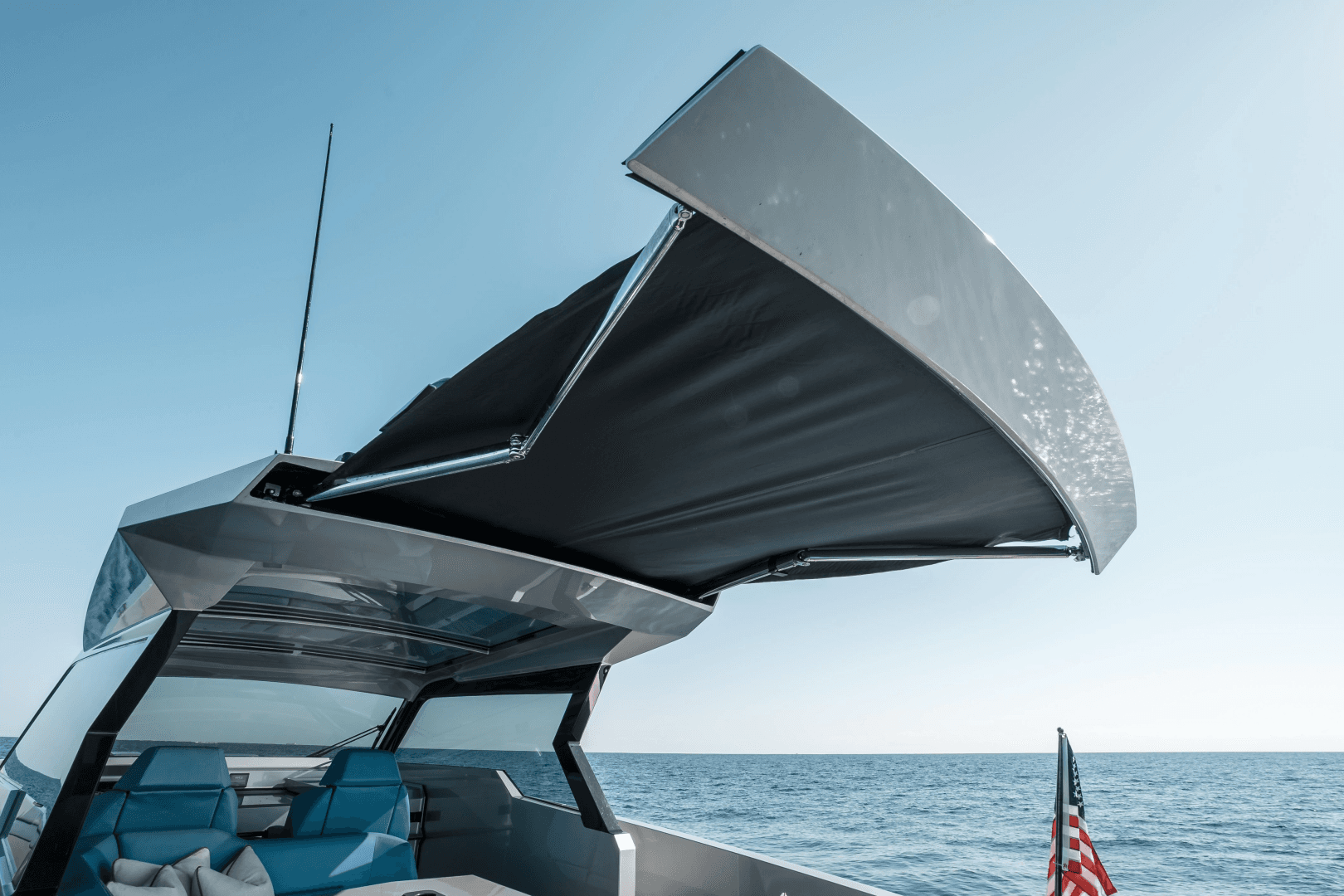 2023 Vanquish Yachts VQ45 Veloce Hardtop photo 15
