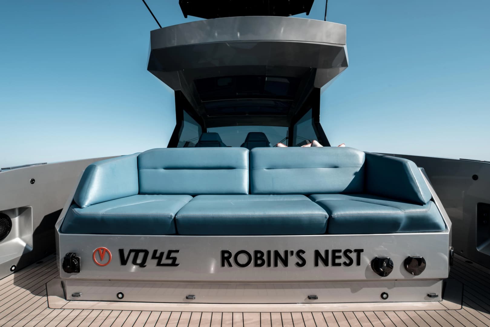 2023 Vanquish Yachts VQ45 Veloce Hardtop photo 12