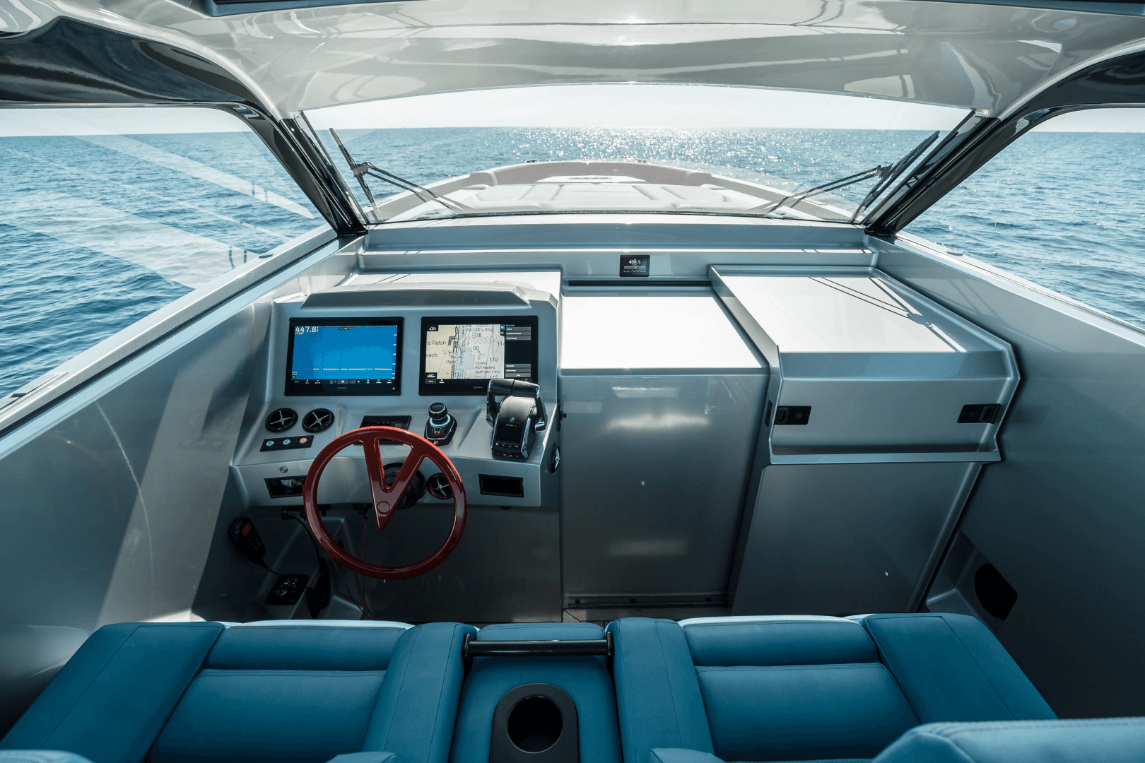 2023 Vanquish Yachts VQ45 Veloce Hardtop photo 18