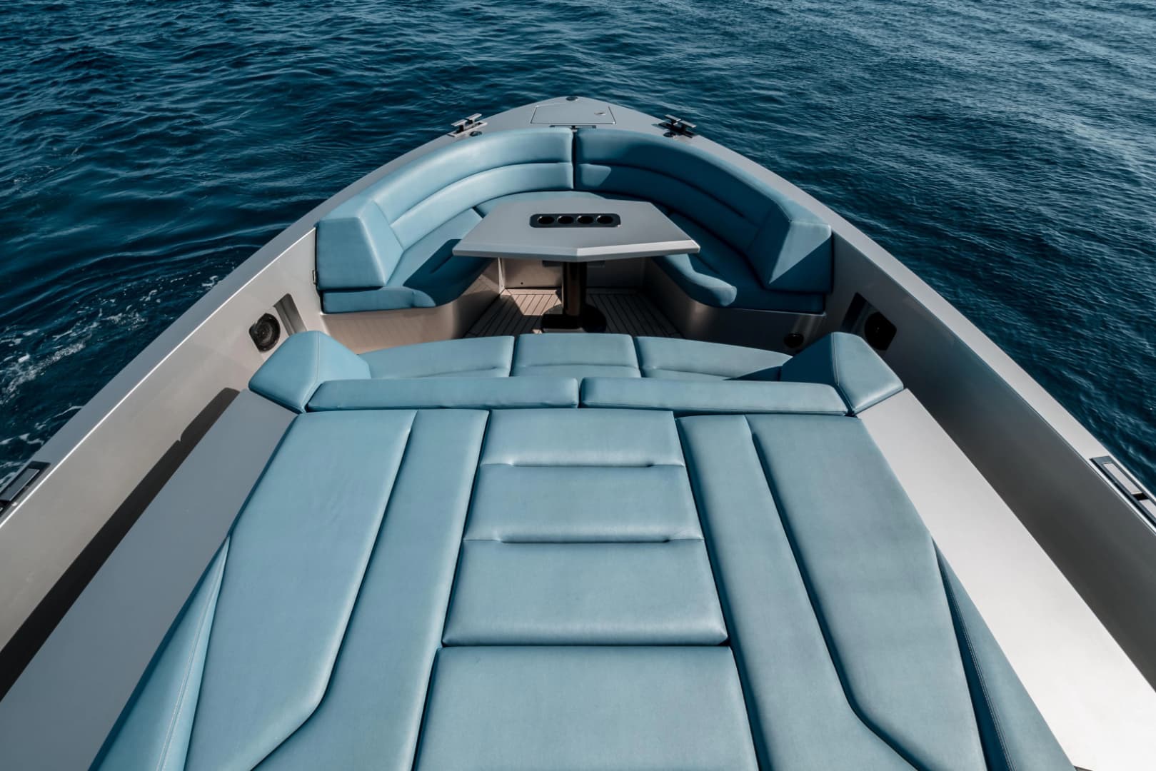 2023 Vanquish Yachts VQ45 Veloce Hardtop photo 24