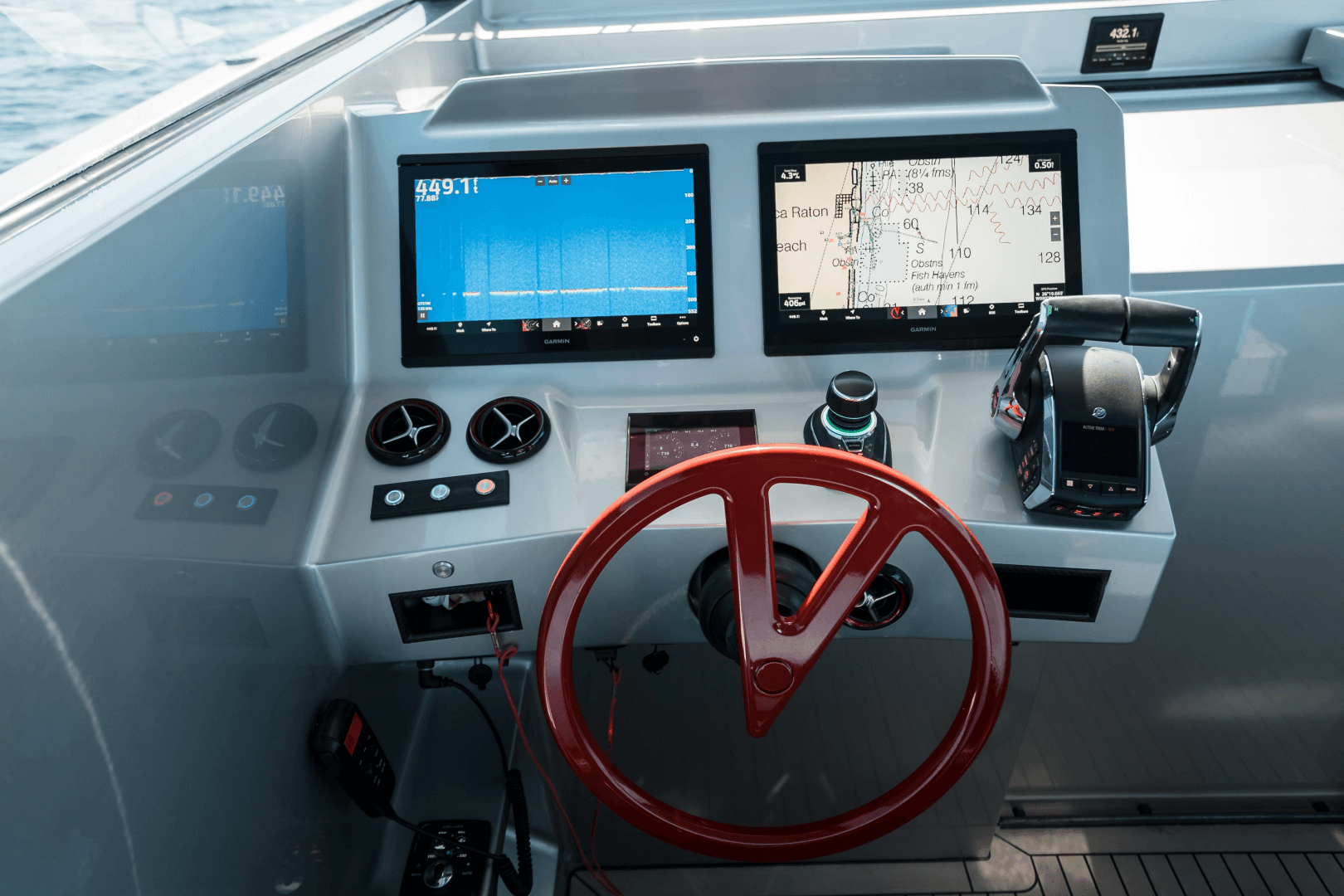 2023 Vanquish Yachts VQ45 Veloce Hardtop photo 19