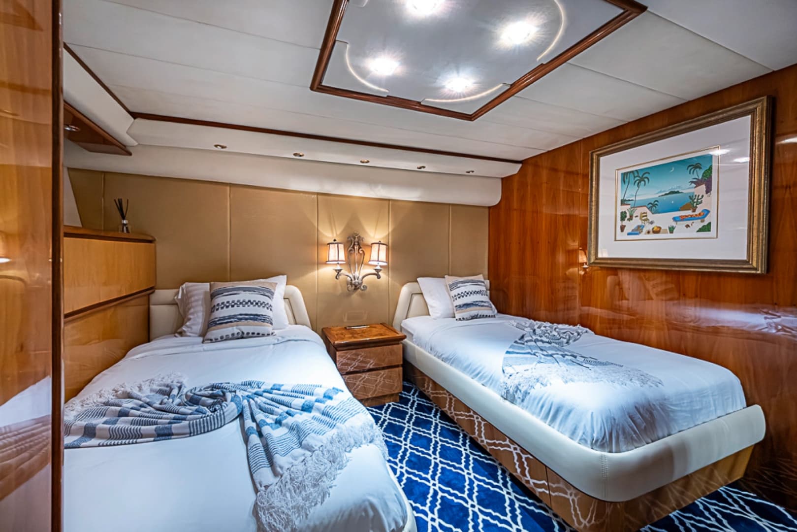1994 Benetti Trideck photo 55