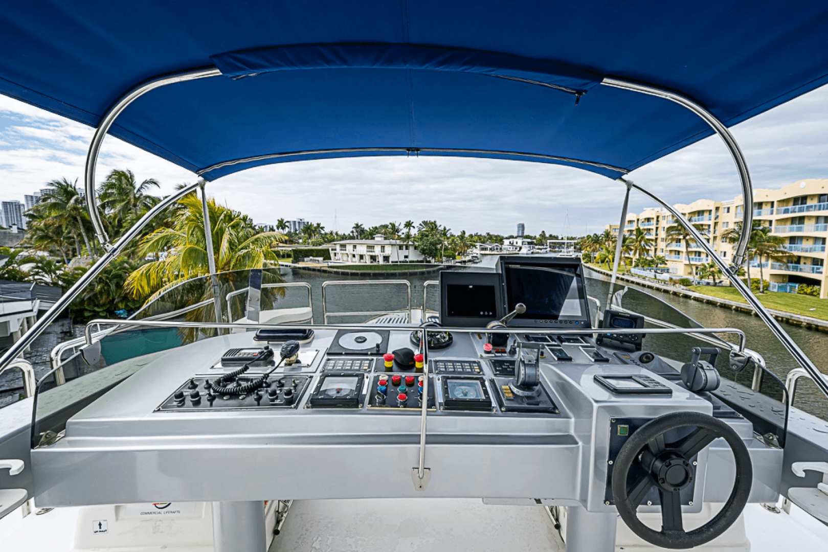 1994 Benetti Trideck photo 42