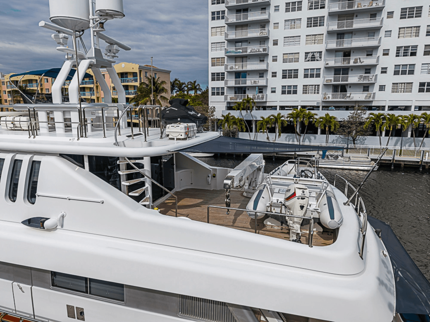 1994 Benetti Trideck photo 37