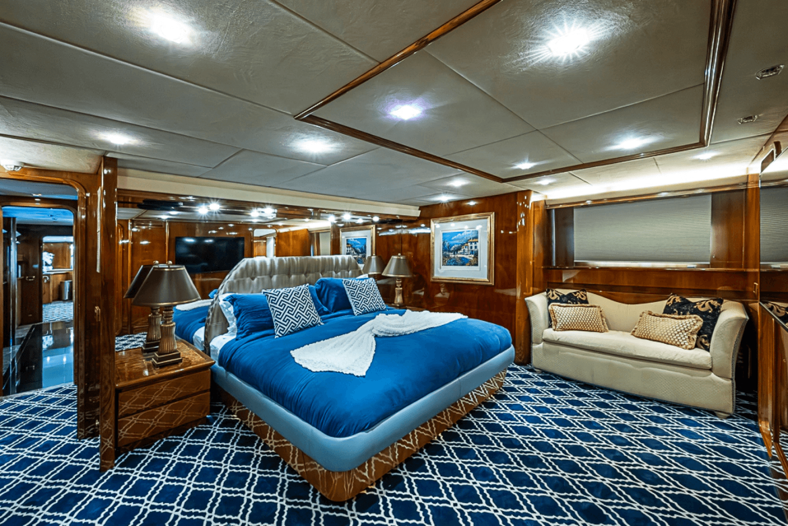 1994 Benetti Trideck photo 15