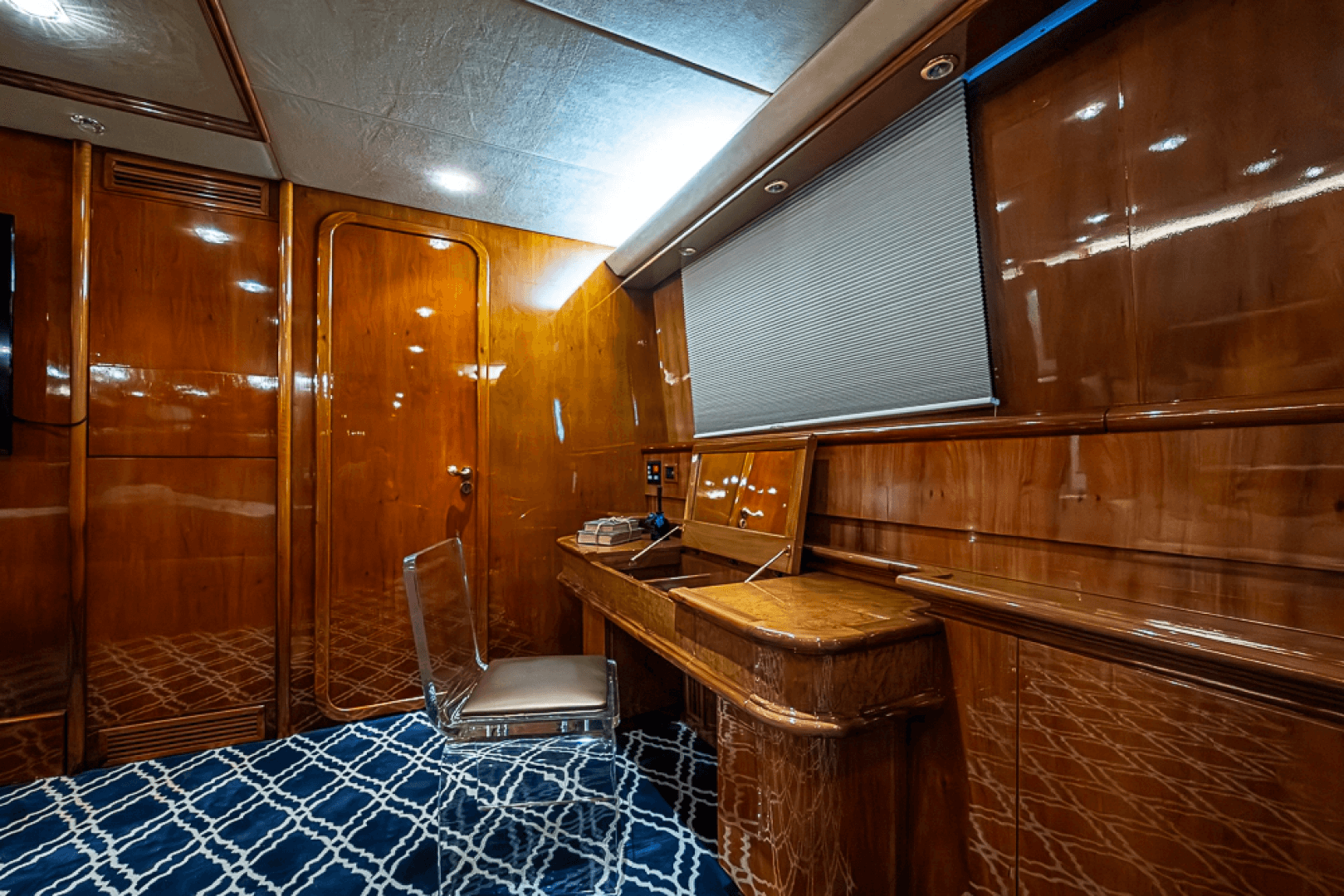 1994 Benetti Trideck photo 19