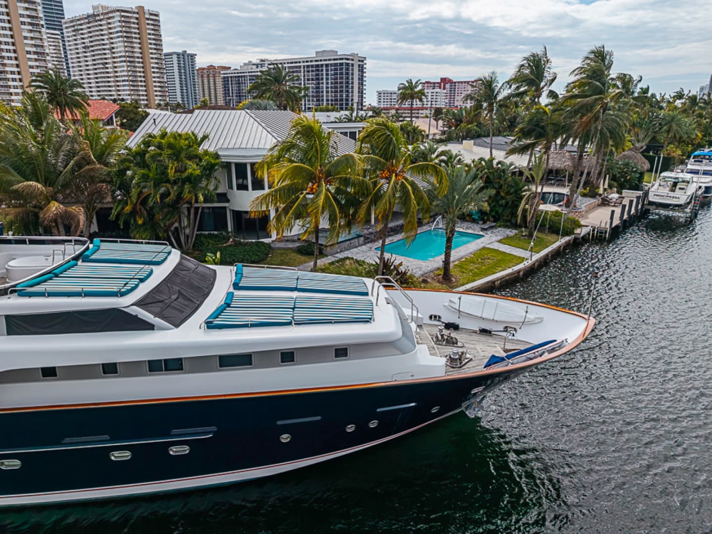 1994 Benetti Trideck photo 2