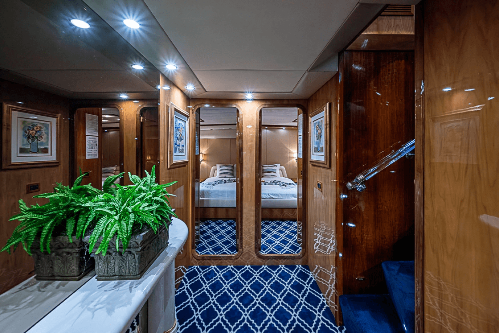 1994 Benetti Trideck photo 47